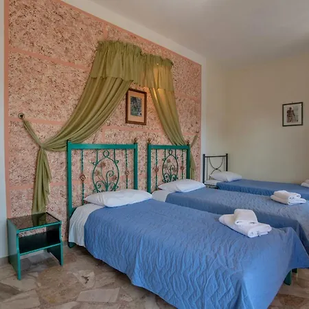 Aparthotel Kleoni Club Tolo