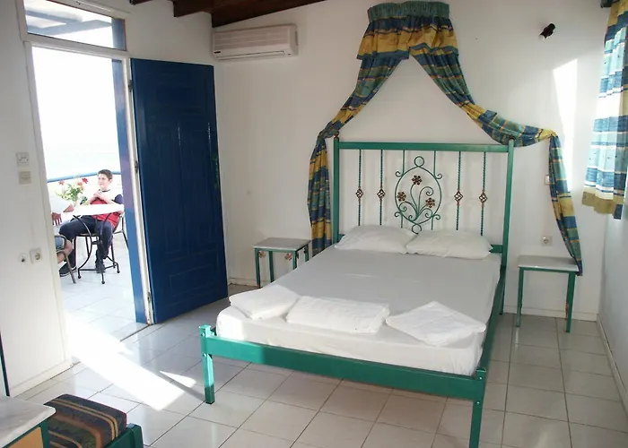 Kleoni Club 3*