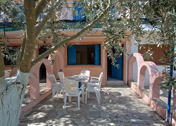 아파트호텔 Kleoni Club 3*