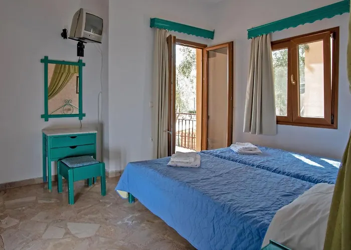 Kleoni Club 3*