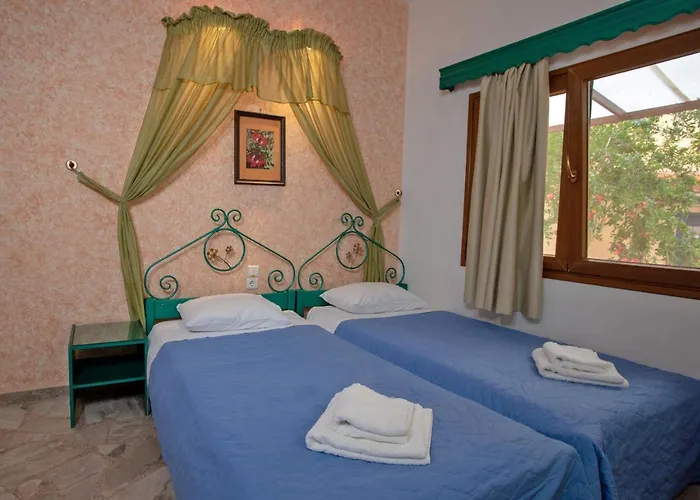 Kleoni Club Aparthotel