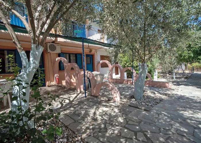 아파트호텔 Kleoni Club 3*