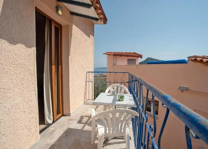 Kleoni Club 아파트호텔 Tolón